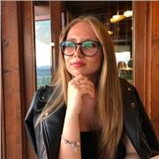 Ripetizioni e/o approfondimento di Inglese. Ragazza di 5ª superiore con certificazione FCE Firts Certificate in English (livello C1)